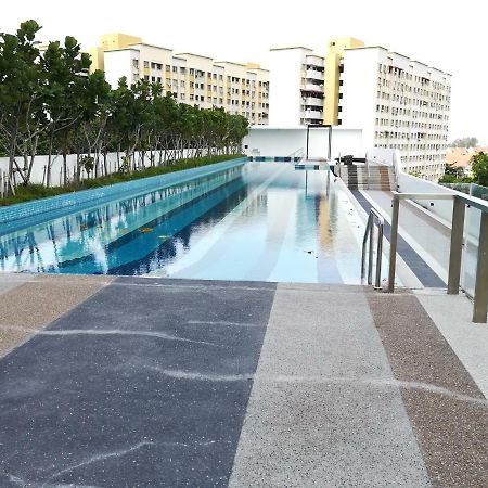 Sunrise View Residence George Town Esterno foto
